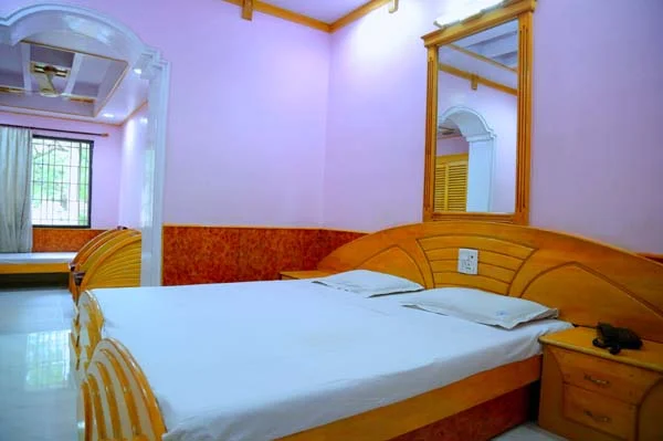 Double Bed Non A/C